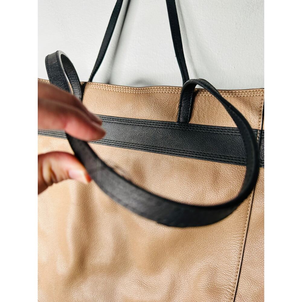 KATE SPADE Beige Tan Black Top Handle Tote Bow Detail Shoulder Bag - Picture 8 of 11